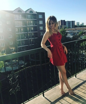 Молодая, горячая, страстная и очень раскованная. Приглашаю в гости состоятельного мужчину для ярких встреч и приятных впечатлений. Умею сделать так, что захочешь вернуться снова, фото 100% реальные! 13496, 25 лет